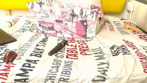 Snapshot of bluedi622952 chatting on 02/07/25, 07:18 Tee online show from 02/07/25, 07:18