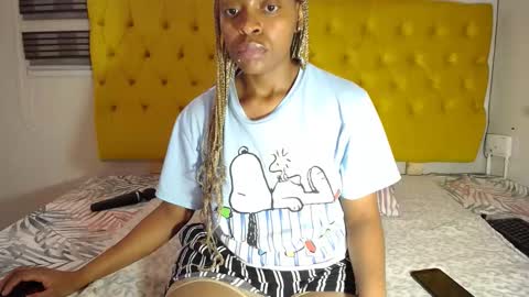 Snapshot of bluedi622952 chatting on 02/25/25, 03:05 Tee online show from 02/25/25, 03:05