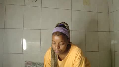 Snapshot of bluedi622952 chatting on 03/07/25, 05:06 Tee online show from 03/07/25, 05:06