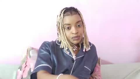 Snapshot of bluedi622952 chatting on 09/13/25, 09:31 Tee online show from 09/13/25, 09:31