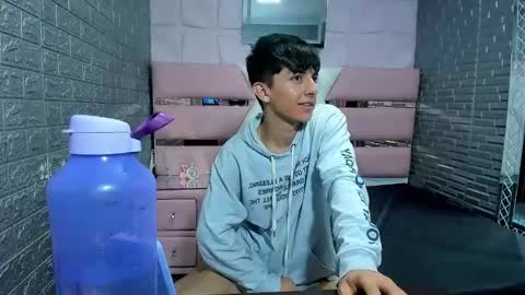 Snapshot of blueestar03 chatting on 12/20/24, 01:58 blueestar03 online show from 12/20/24, 01:58