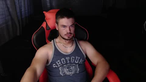 blueeyeboy0 online show from 12/12/24, 05:10