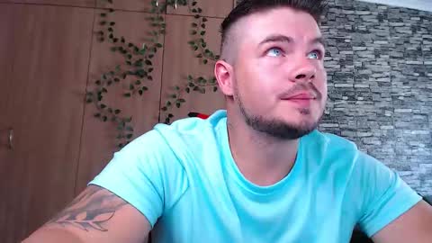 blueeyeboy0 online show from 01/14/26, 08:20