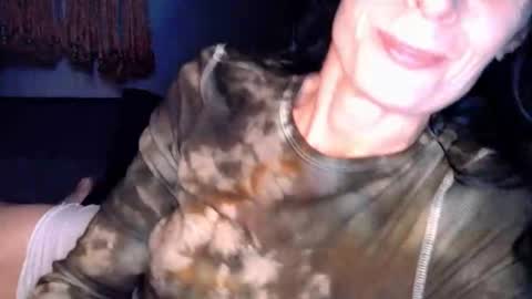 Snapshot of blueeyedlie chatting on 11/13/25, 05:39 Blueeyedlie online show from 11/13/25, 05:39