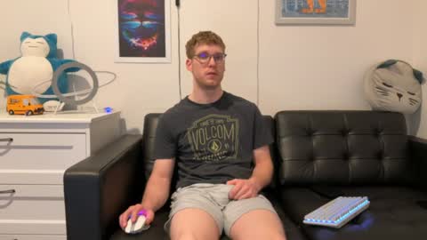 blueeyedtallguy online show from 12/31/24, 01:57