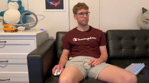 blueeyedtallguy online show from 01/08/25, 04:44