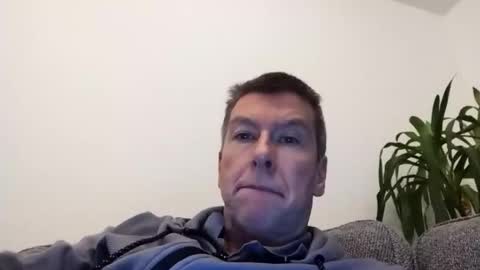 blueeyesteele online show from 02/09/26, 08:24