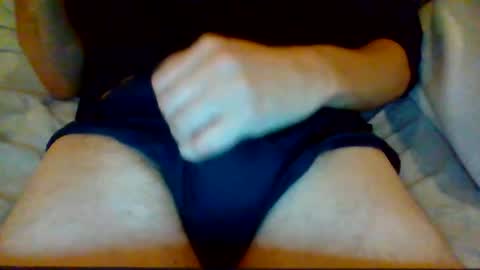 bluegum00 online show from 10/30/25, 11:22