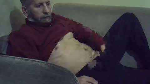 Snapshot of bluehot59 chatting on 01/25/25, 04:46 blue online show from 01/25/25, 04:46