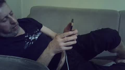 Snapshot of bluehot59 chatting on 03/04/25, 06:50 blue online show from 03/04/25, 06:50