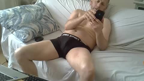 Snapshot of bluehot59 chatting on 03/08/26, 11:03 blue online show from 03/08/26, 11:03