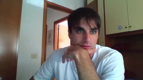 bluejoee online show from 11/06/25, 01:45