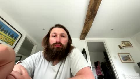 Snapshot of bluemaddy chatting on 05/03/26, 09:04 Ben online show from 05/03/26, 09:04