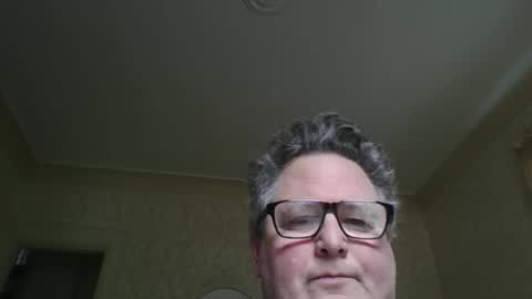 bluemoose70 online show from 11/01/25, 05:26