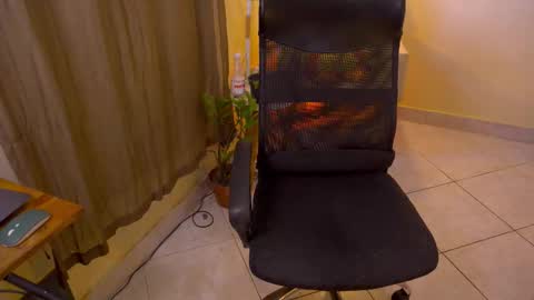 FLORAA online show from 02/25/26, 10:25