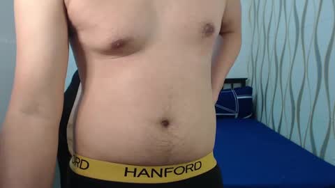 Snapshot of blueranger27 chatting on 12/05/24, 03:59 Andy Tan online show from 12/05/24, 03:59