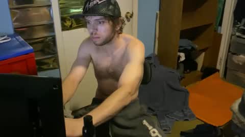 Snapshot of bluesky10111 chatting on 10/02/25, 02:51 bluesky10111 online show from 10/02/25, 02:51