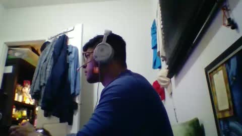 bluevegeta143 online show from 02/14/26, 08:00