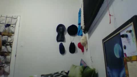 bluevegeta143 online show from 02/25/26, 11:20