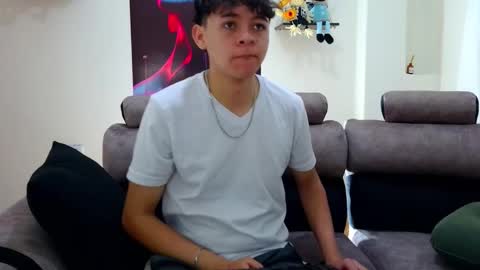 bluewolf247 online show from 10/30/25, 02:40