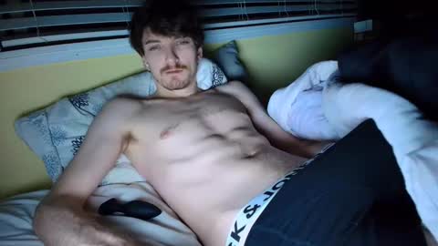 Snapshot of bluezed4 chatting on 01/08/26, 06:48 blue online show from 01/08/26, 06:48