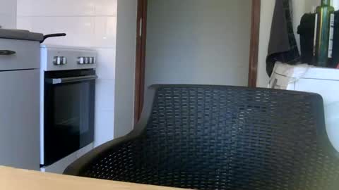 blundernew online show from 12/11/24, 09:09