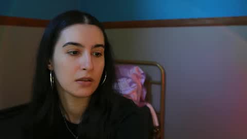 Snapshot of bluntbabe chatting on 01/05/25, 08:10 Sasha online show from 01/05/25, 08:10