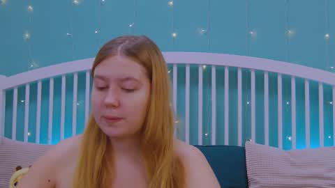 Ellie3 online show from 12/18/24, 10:08