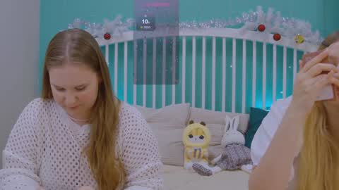 Ellie3 online show from 12/23/24, 12:30