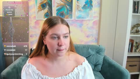 Ellie3 online show from 12/24/24, 06:17