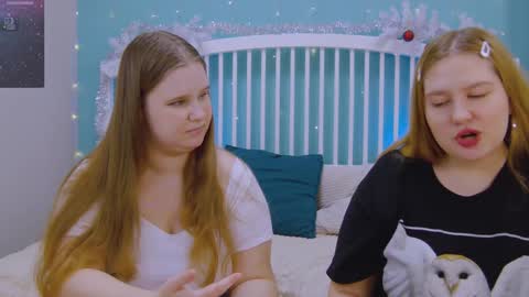 Ellie3 online show from 01/25/25, 05:40