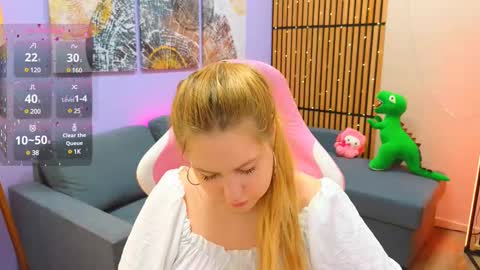 Ellie3 online show from 02/12/25, 03:49