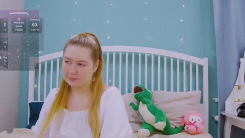 Ellie3 online show from 03/02/25, 11:18