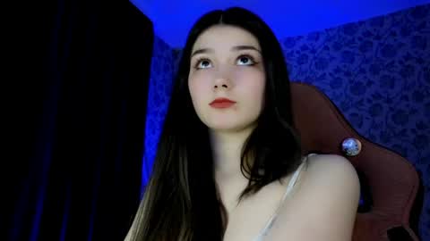 Snapshot of blushed_pussy chatting on 04/08/26, 05:57 nastya online show from 04/08/26, 05:57
