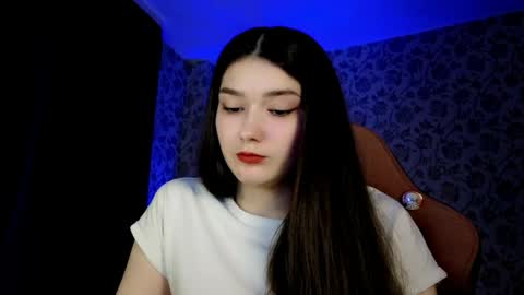 Snapshot of blushed_pussy chatting on 04/13/26, 06:57 nastya online show from 04/13/26, 06:57