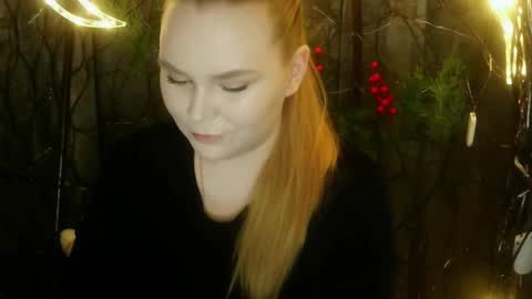 blushing_star online show from 01/16/26, 04:44