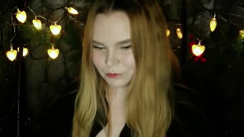 blushing_star online show from 02/12/26, 04:13