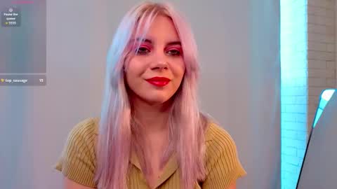 Chloe online show from 10/25/25, 06:21