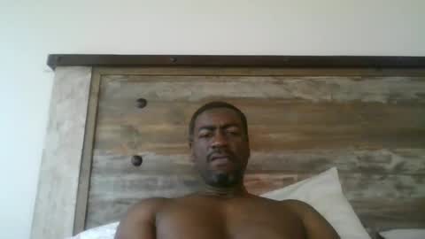 Snapshot of bluuthunder1914 chatting on 09/30/25, 05:51 bluuthunder1914 online show from 09/30/25, 05:51