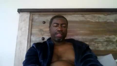 Snapshot of bluuthunder1914 chatting on 04/14/26, 04:35 bluuthunder1914 online show from 04/14/26, 04:35