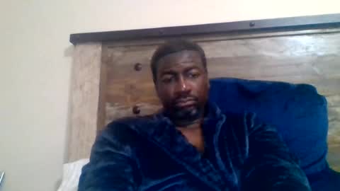 bluuthunder1914 online show from 08/04/26, 02:26
