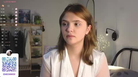 Erica online show from 02/23/25, 09:05