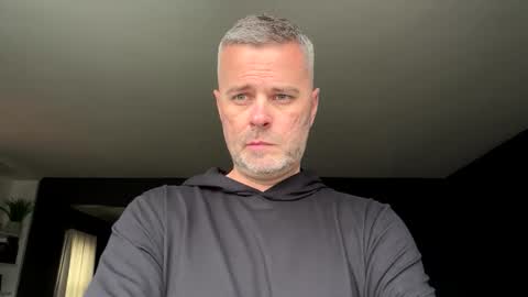 Snapshot of bmatt1903 chatting on 03/27/26, 04:51 BMATT1903 online show from 03/27/26, 04:51