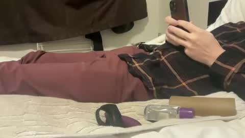 bmclovin_7 online show from 12/31/24, 01:47