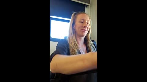 MamaMorgan online show from 12/05/25, 05:09