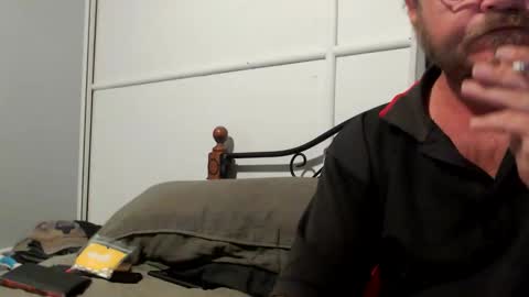 Snapshot of bob123478 chatting on 04/24/26, 08:00 bob online show from 04/24/26, 08:00