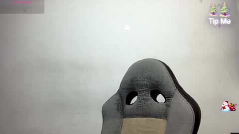 Snapshot of bob_pettersonn chatting on 12/14/24, 12:55 Bob INDEPENDENT MODEL online show from 12/14/24, 12:55