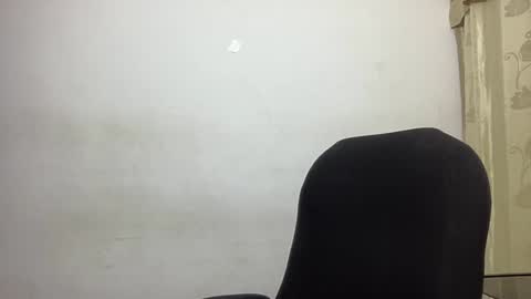 Snapshot of bob_pettersonn chatting on 12/24/24, 04:55 Bob INDEPENDENT MODEL online show from 12/24/24, 04:55