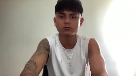 Snapshot of bob_pettersonn chatting on 02/22/25, 08:09 Bob INDEPENDENT MODEL online show from 02/22/25, 08:09