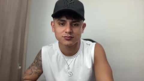 Snapshot of bob_pettersonn chatting on 02/22/25, 11:13 Bob INDEPENDENT MODEL online show from 02/22/25, 11:13